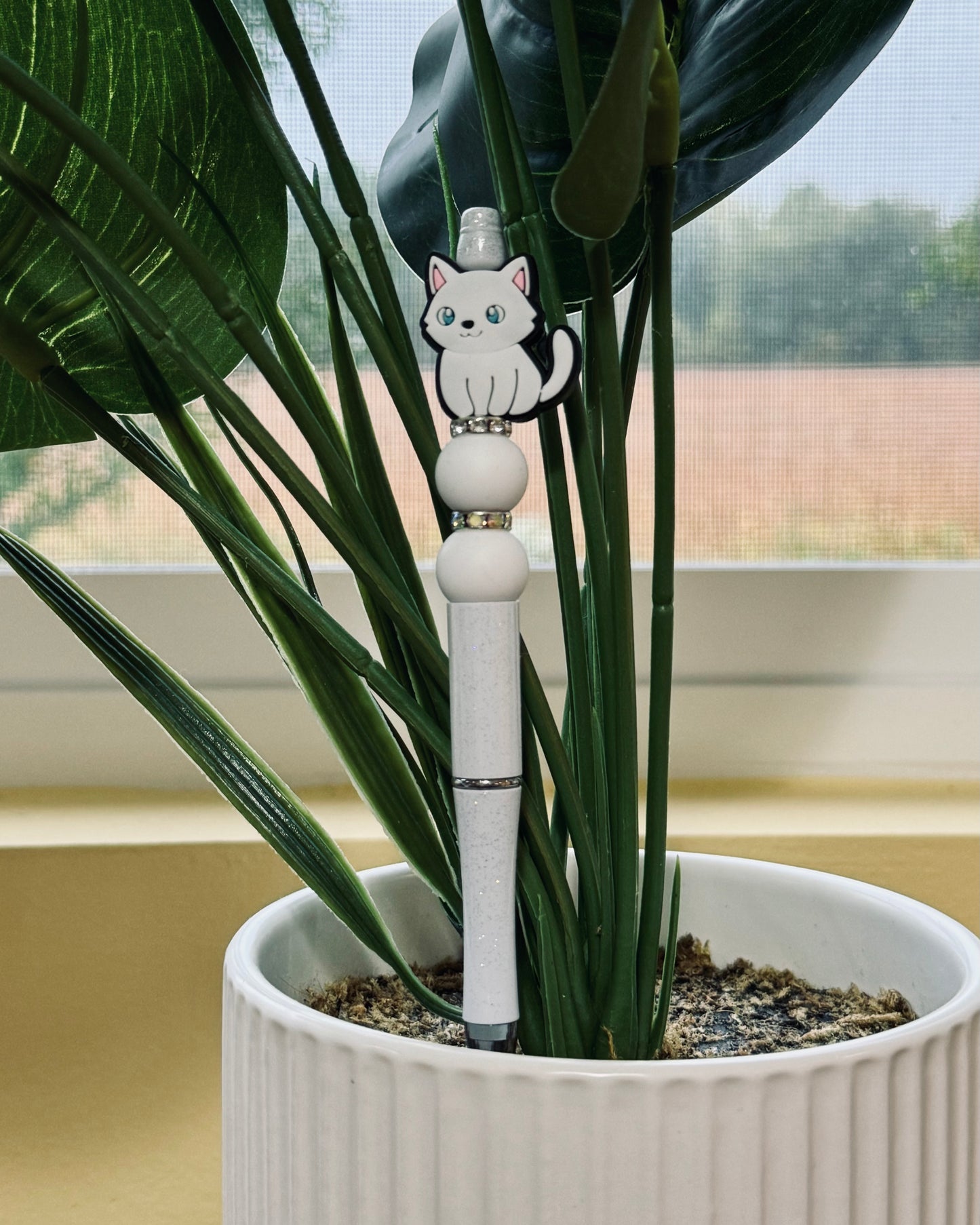 Custom Black Ink Pen - White cat